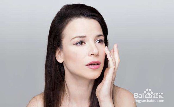 过早出现皱纹怎么办?教你如何祛除脸上的皱纹