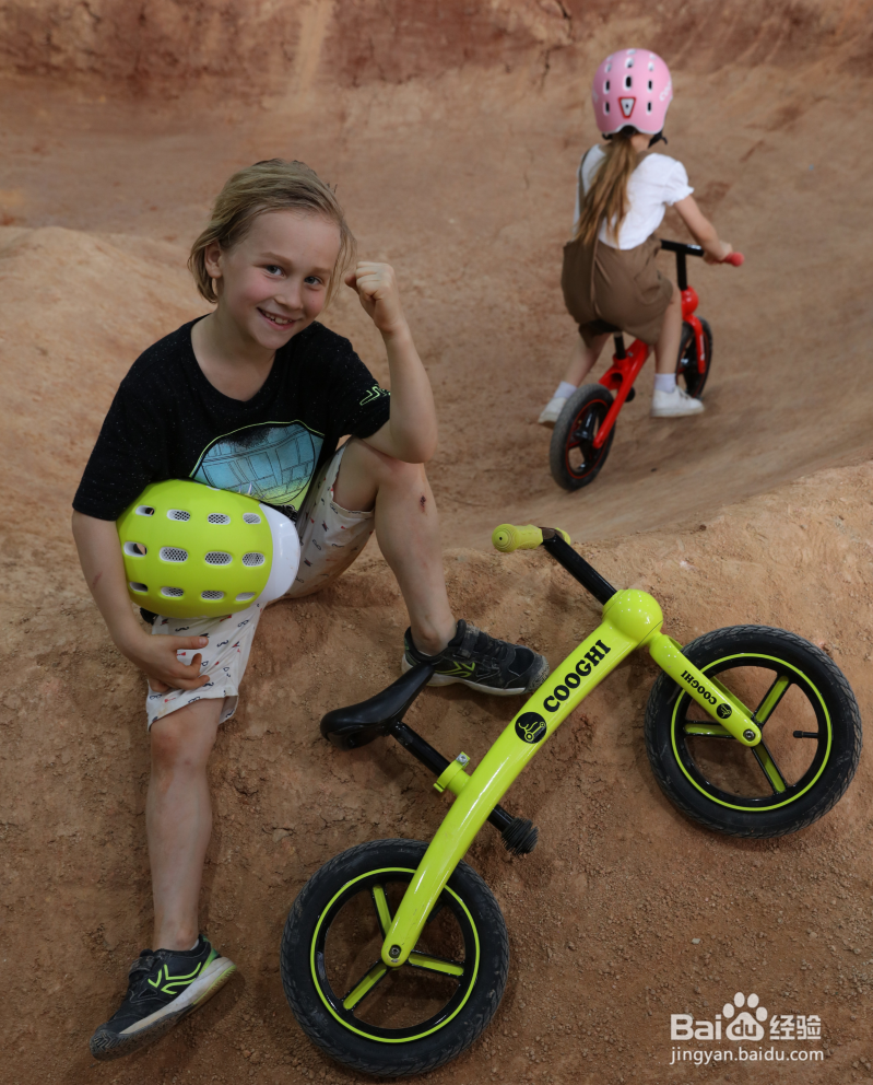 儿童平衡车初学技巧，简单易学