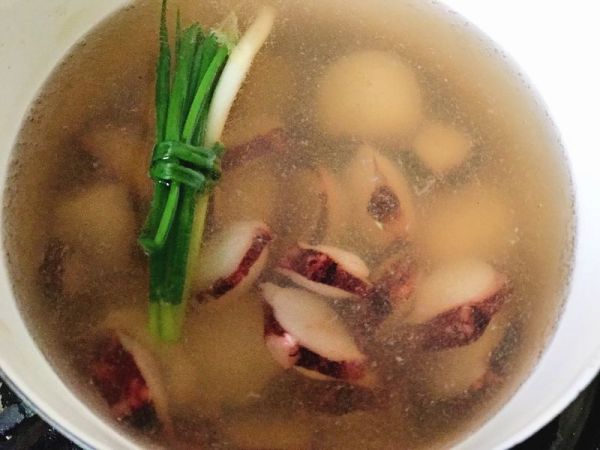 章鱼鹰嘴豆沙拉