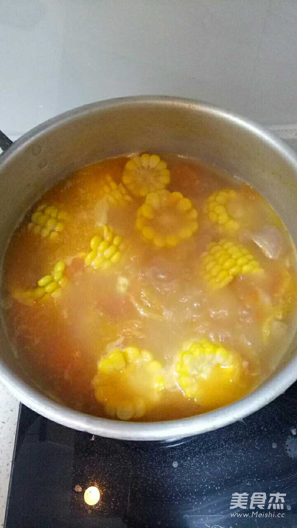 番茄玉米排骨汤