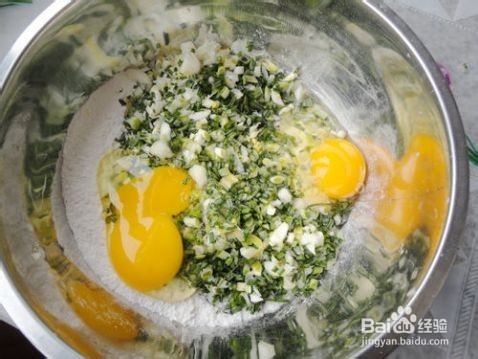 爱心早餐：野蒜鸡蛋饼的做法