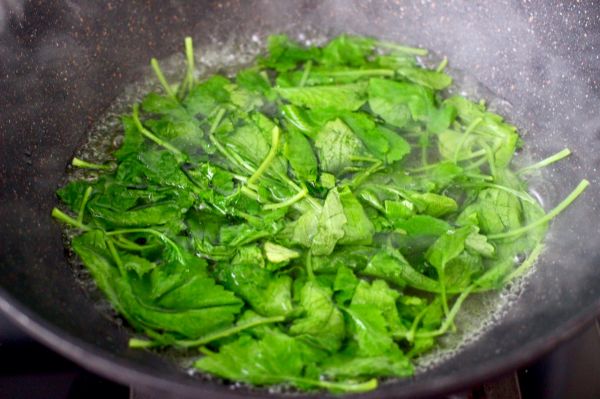 萝卜樱海鲜豆腐蒸饺