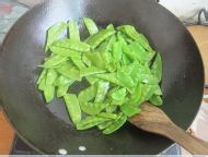 香肠荷兰豆做法