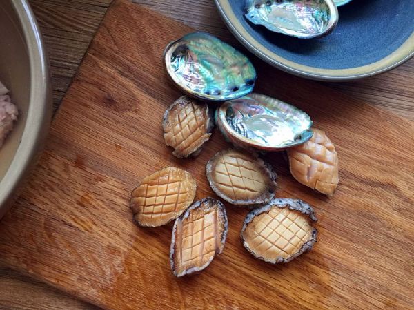 鲍鱼排骨炖小土豆