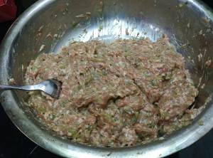 芹菜羊肉馅怎么调好吃