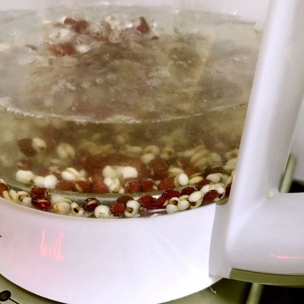 红豆薏米南瓜煲