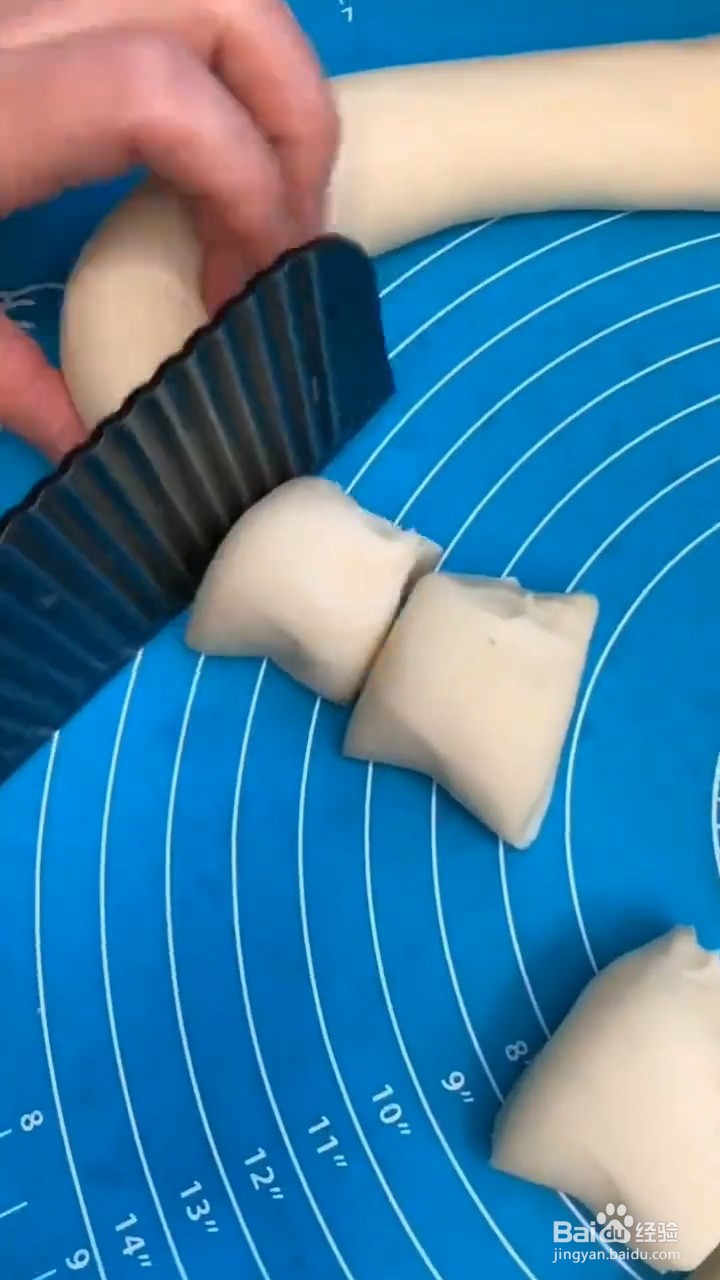 如何制作蜂蜜小馒头