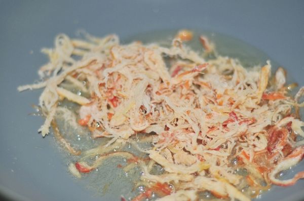 韩式辣炒鱿鱼丝