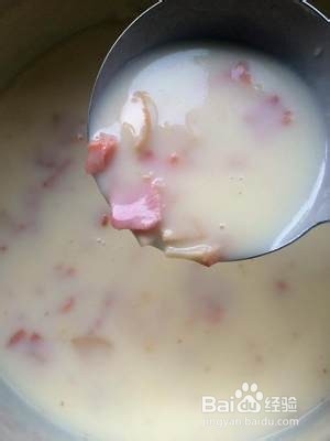 美味的奶油蘑菇汤