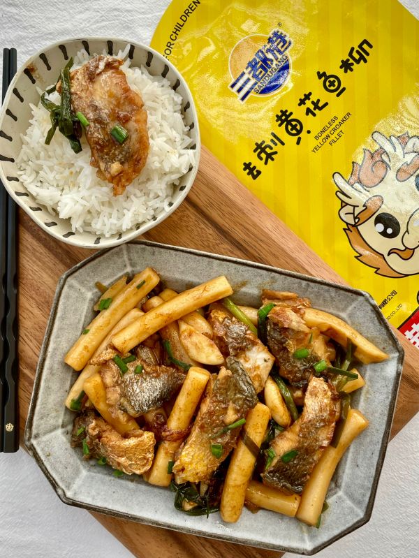 红烧黄花鱼柳焖年糕