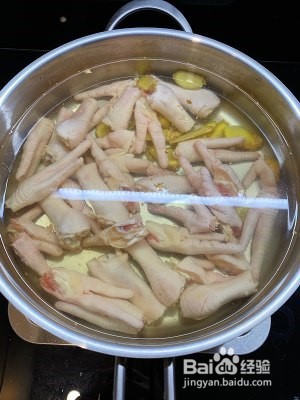 怎么做好吃的酸辣泡鸡爪