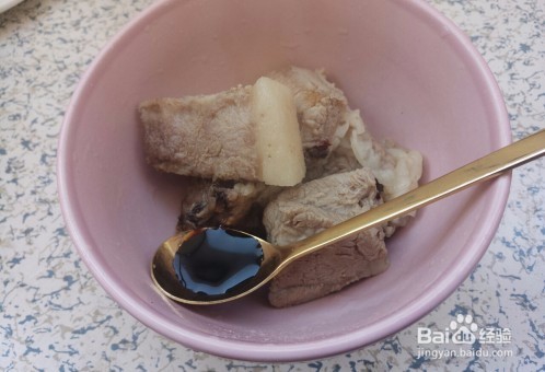 排骨焖饭怎么做入味？怎么做更好吃？