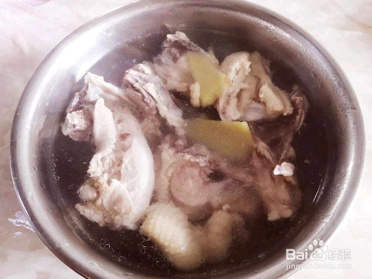 营养菌菇鸡汤美味又滋补的做法