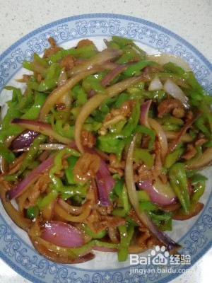 养生食补下饭菜青椒肉丝的做法