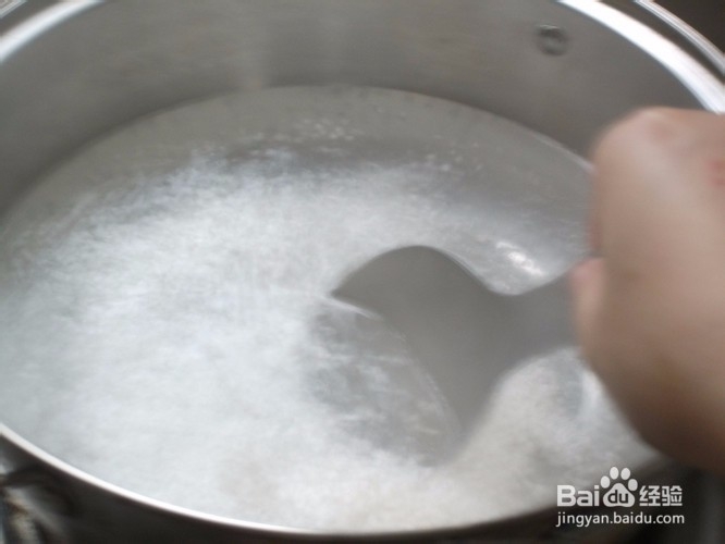 如何做出爽口的芒果西米露