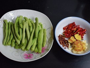 健康养生佳品干煸四季豆的做法