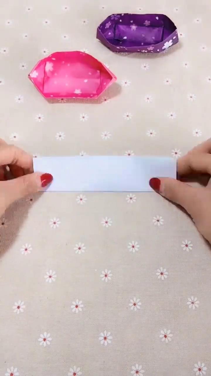 折纸小船怎么做