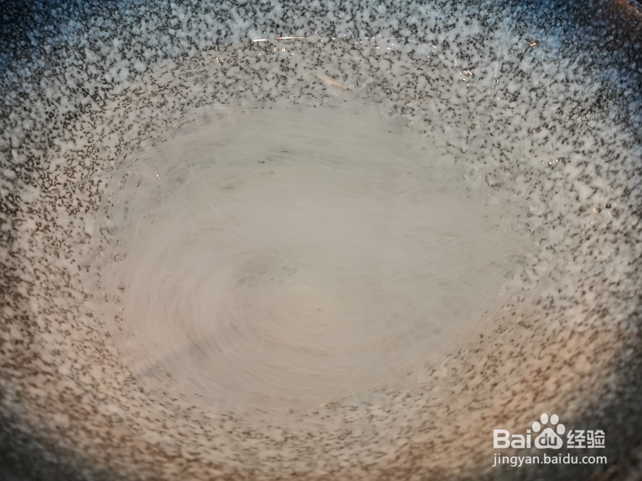 不可思议的蒜蓉粉丝蒸龙虾