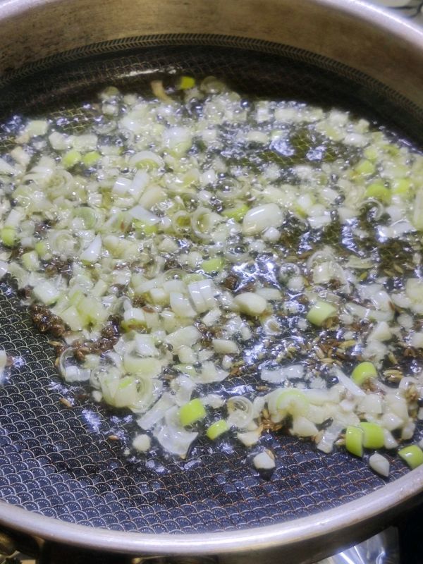 减脂灵魂豆腐拌金针菇