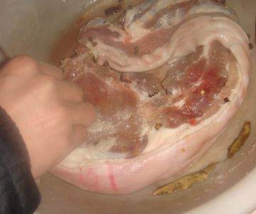 腌肉10斤猪肉需要多少盐