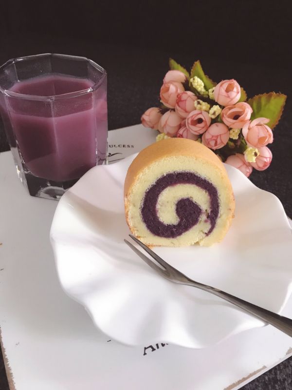 紫薯夹心蛋糕卷