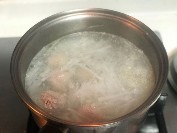 萝卜丝羊肉丸子汤