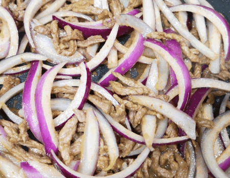 小炒牛肉怎么做的啊