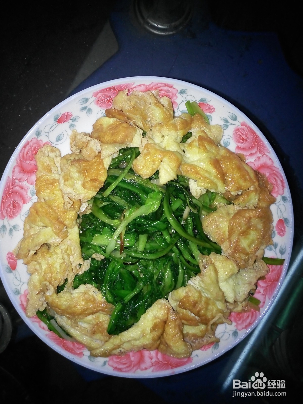 鸡蛋炒茼蒿的简单家常做法