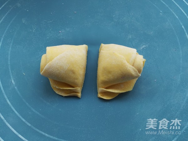 面食也可以如此华丽--玫瑰花馒头