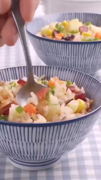 如何做好吃的土豆焖饭