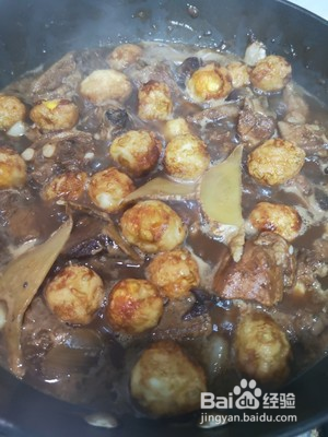 红烧排骨虎皮蛋做法大全