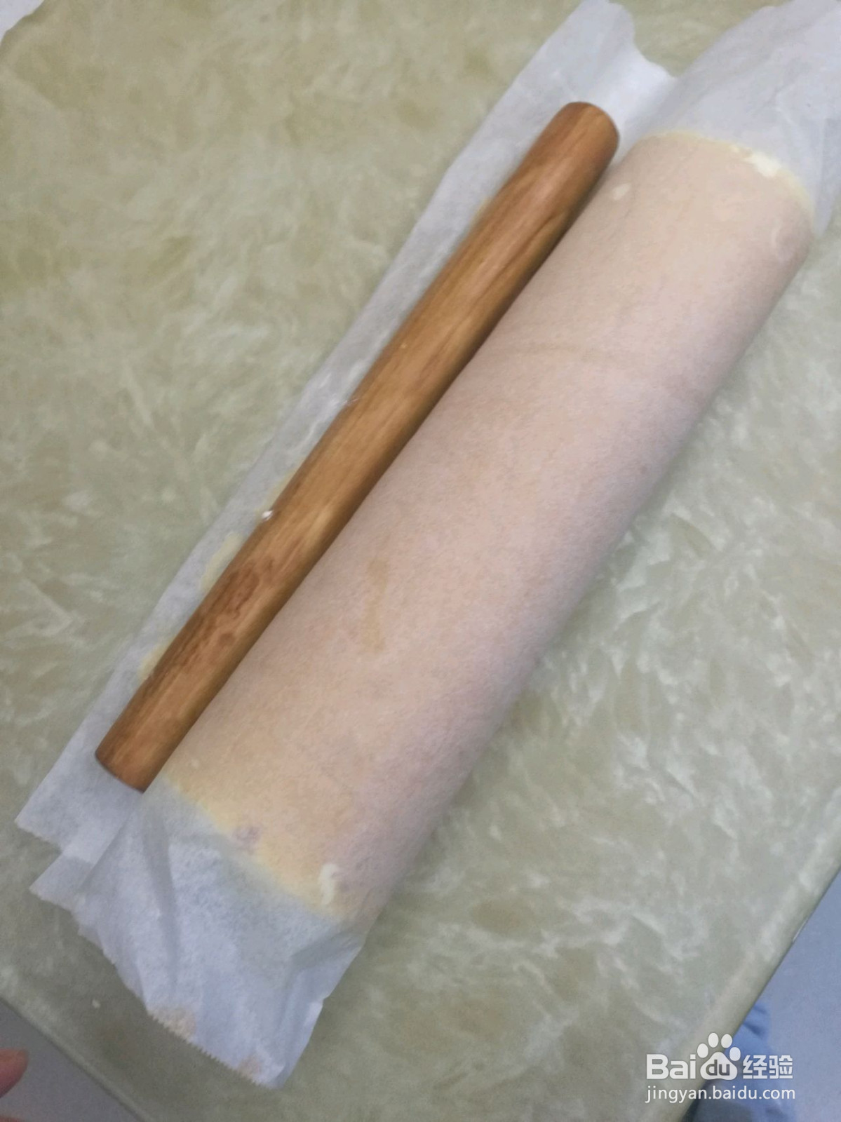 草莓蛋糕卷的做法