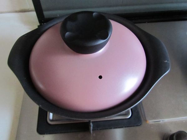 菠菜蘑菇汆丸汤