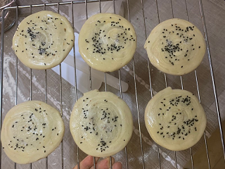 花生芝麻红糖酥饼怎么做?
