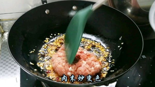 能量早餐梅菜肉臊子米线