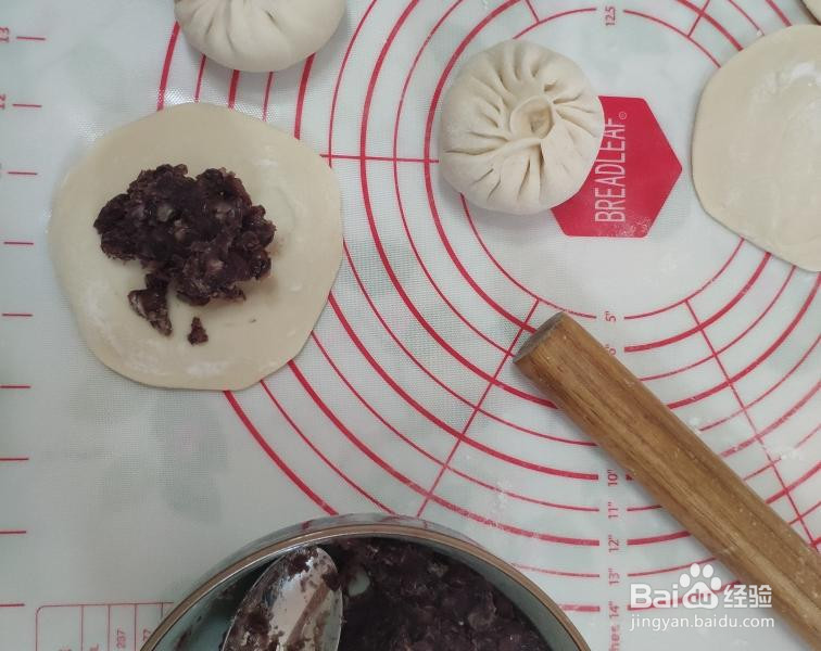 牛奶红豆包的做法