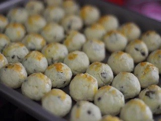 提子椰蓉球怎么做?