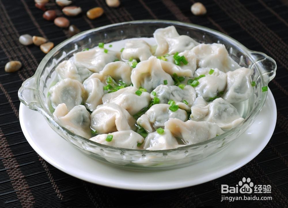 莲菜大肉馅是如何制作的?