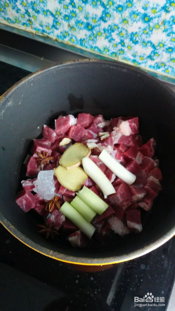 番茄炖牛肉的做法