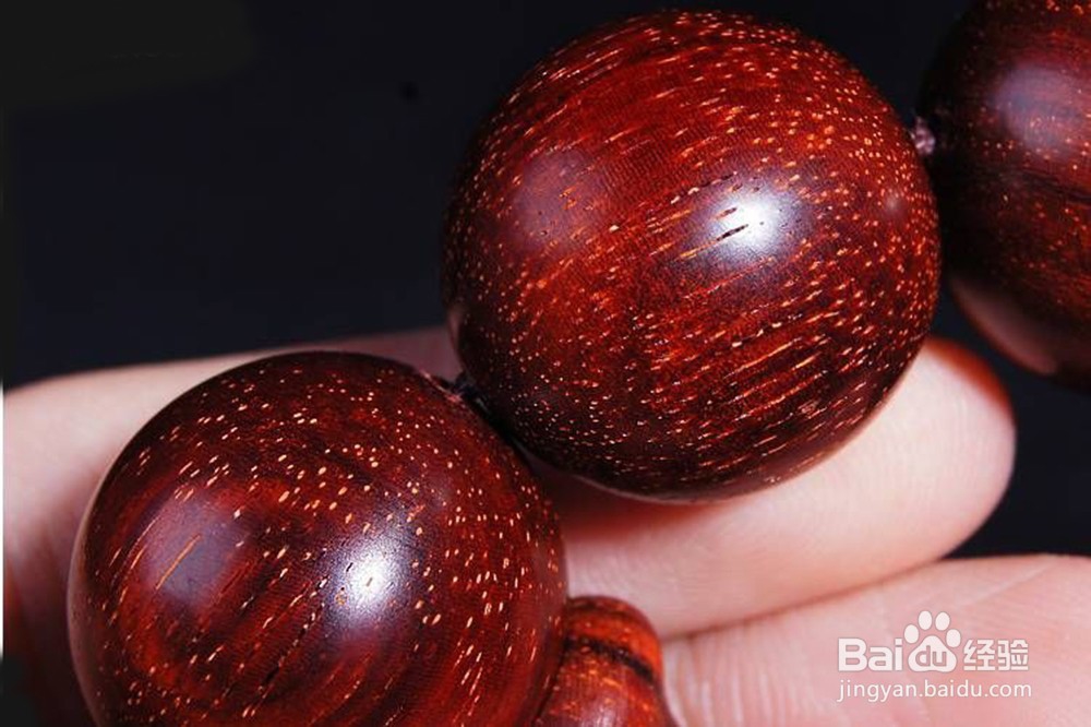 怎么鉴别小叶紫檀手串的最不容易上当方法