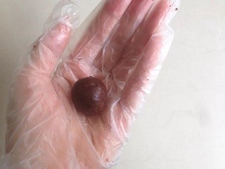 黑巧克力雪球怎么做
