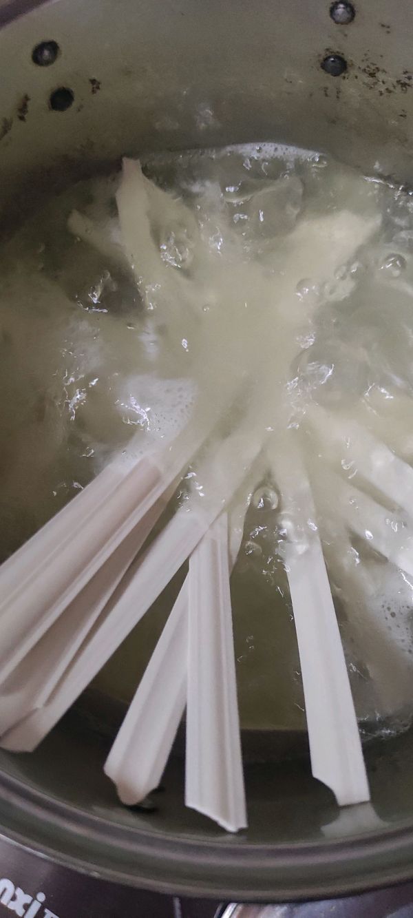 珍选捞汁刀削面