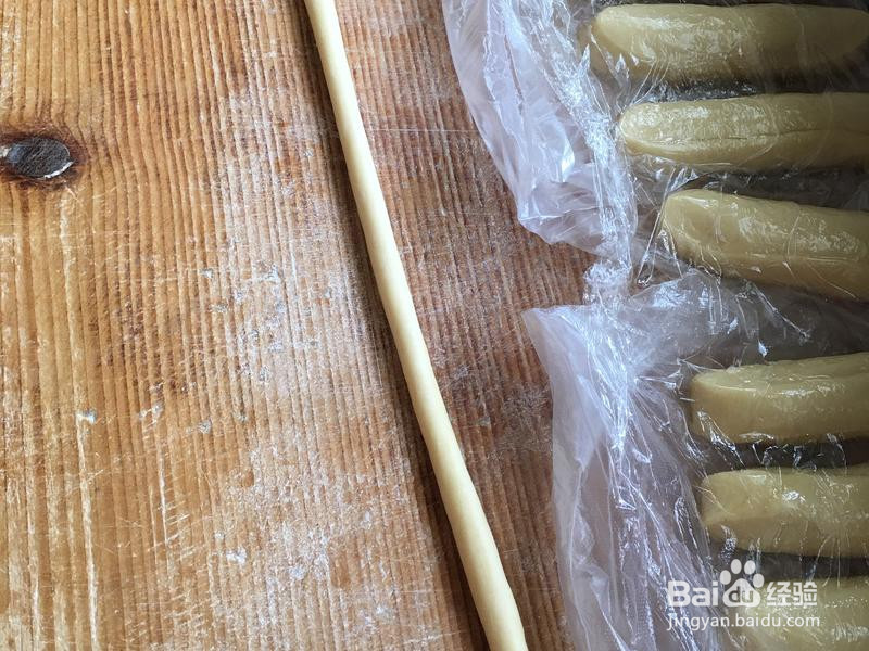 奶香蜂蜜大麻花的做法