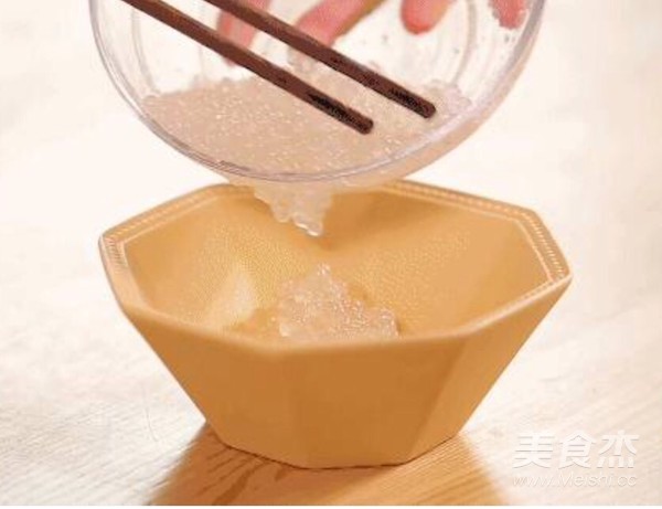 椰汁西米糕的做法