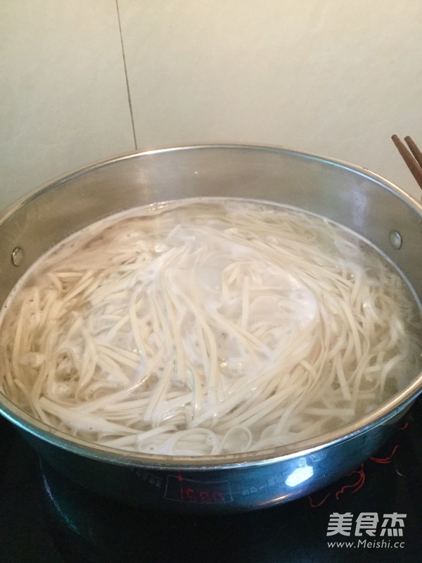 番茄菜心面的做法