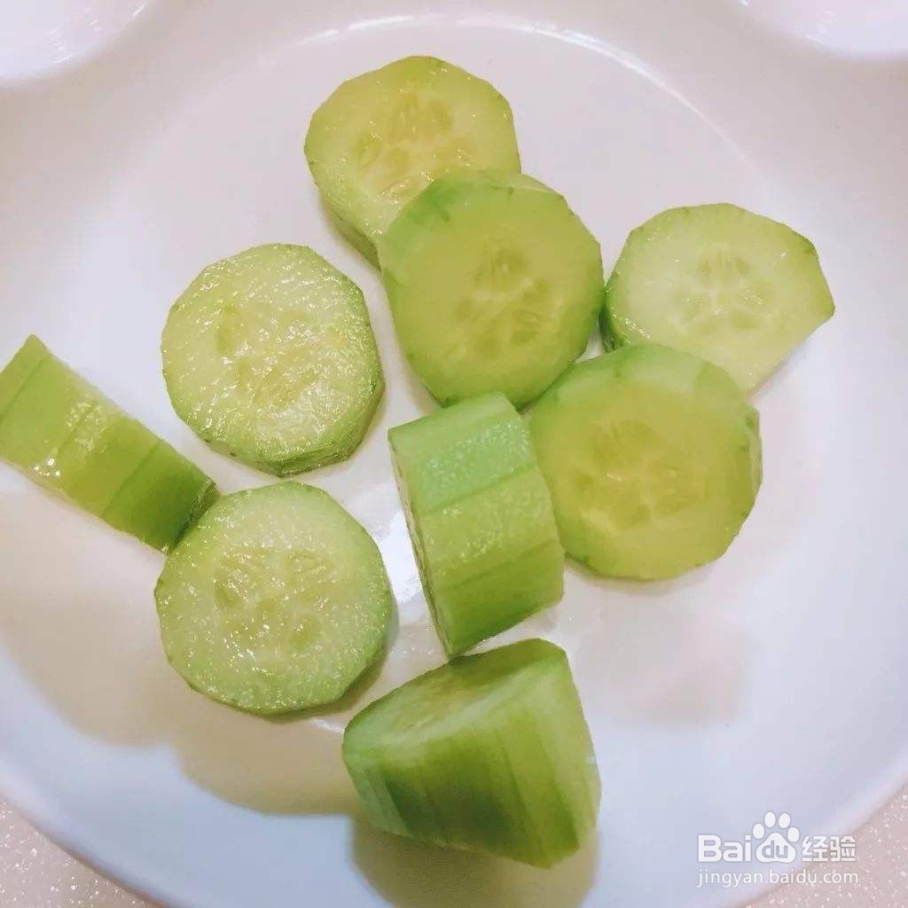 黄瓜雪梨鲜榨汁