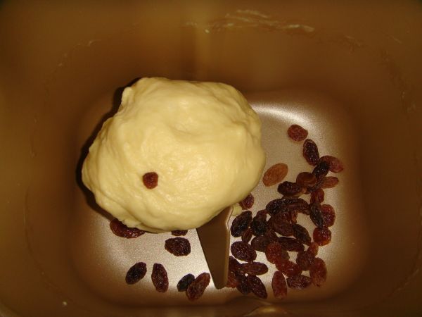 葡萄干花形面包