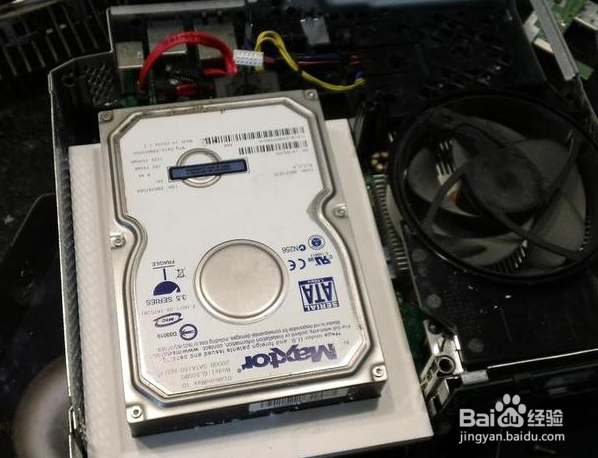 电脑坏了文件如何导出