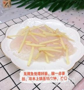 清蒸龙利鱼的制作方法