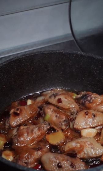 蜜汁鸡翅怎么做